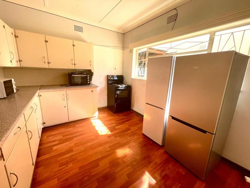 To Let 10 Bedroom Property for Rent in Bult West North West